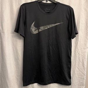 Men’s Nike EUC t-shirt